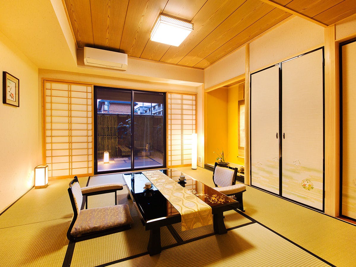 Koto Heian no Yado Kanade