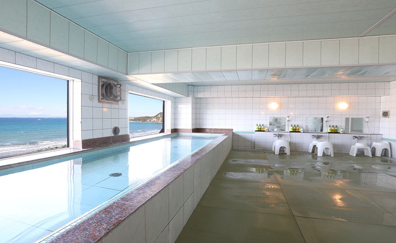 Condominium Hotel with Panoramic Hot Springs - Grandview Iwai