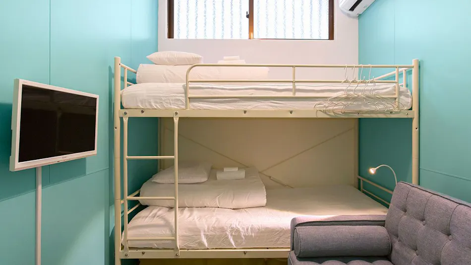 SEAWALL HOSTEL