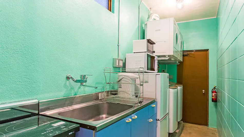 SEAWALL HOSTEL