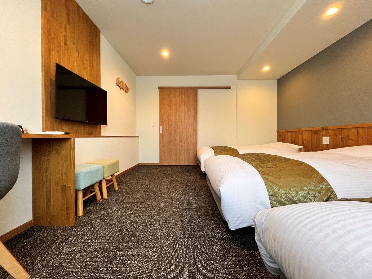 Hotel Cerulean Alpen