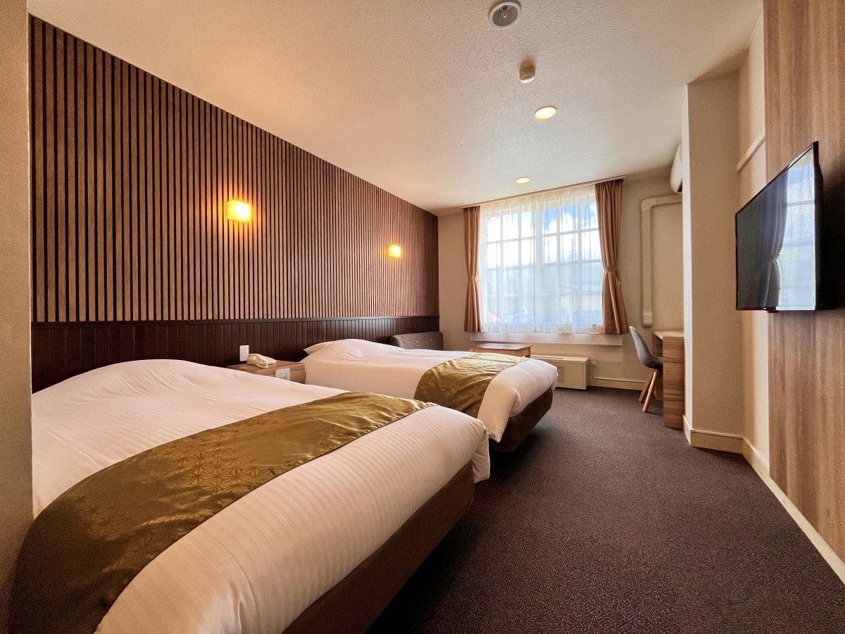 Hotel Cerulean Alpen