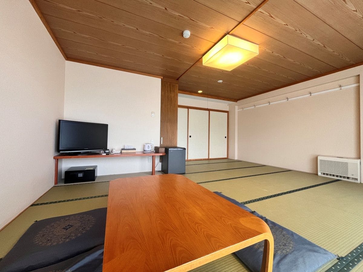 Hotel Cerulean Alpen