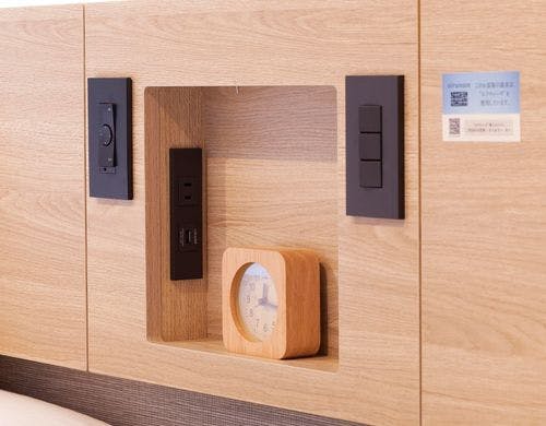 枕元の充電用USBコンセント