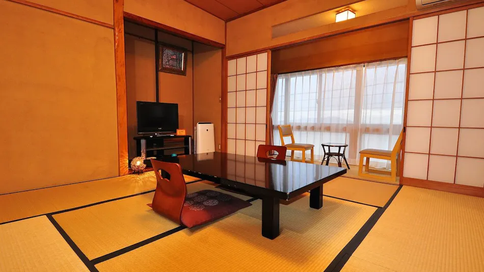 Ajiyu Kaitei Fukumatsuso