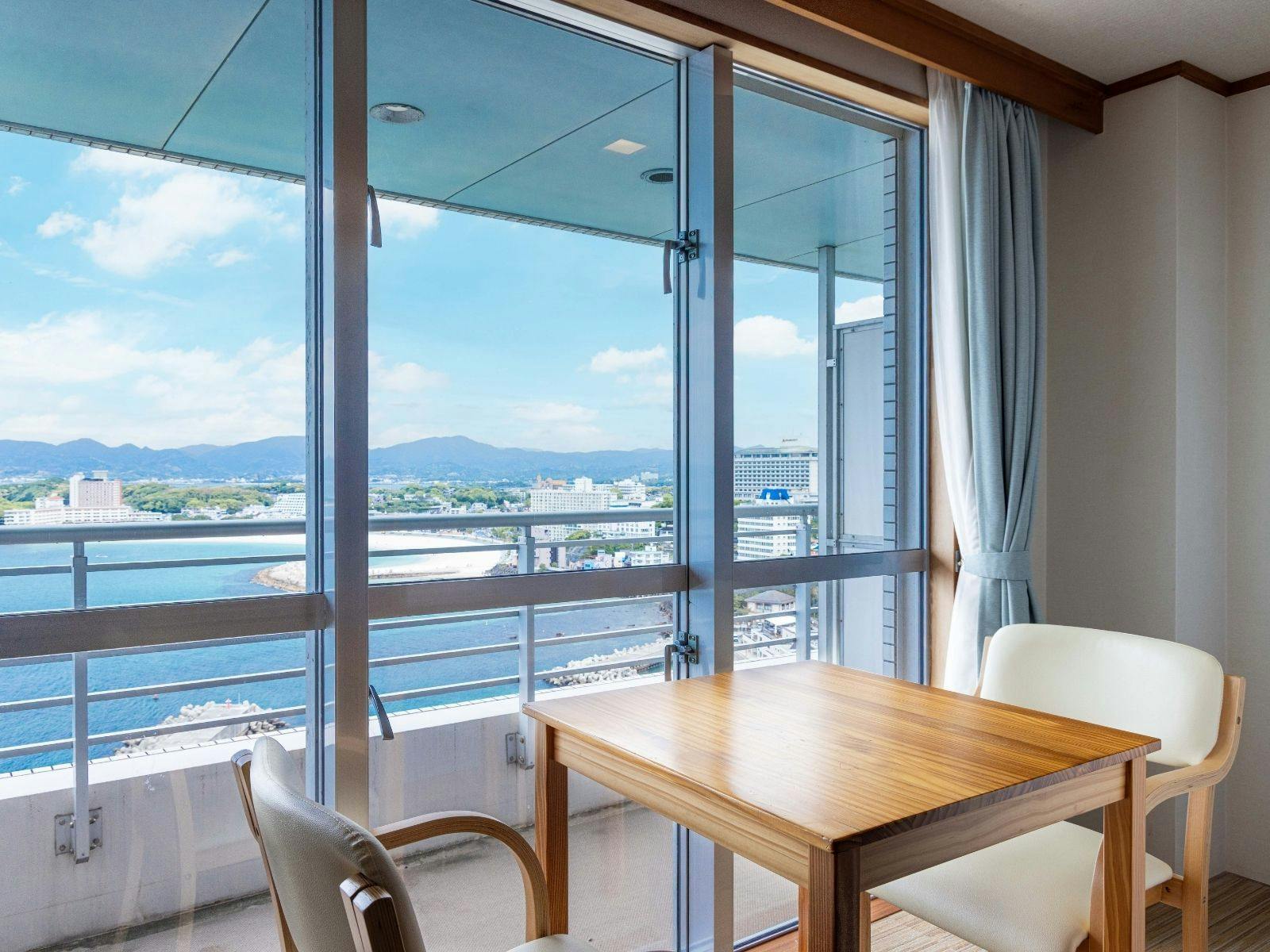 The Grand Resort Elegante Shirahama