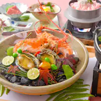 伊势龙虾与鲍鱼的宝乐蒸