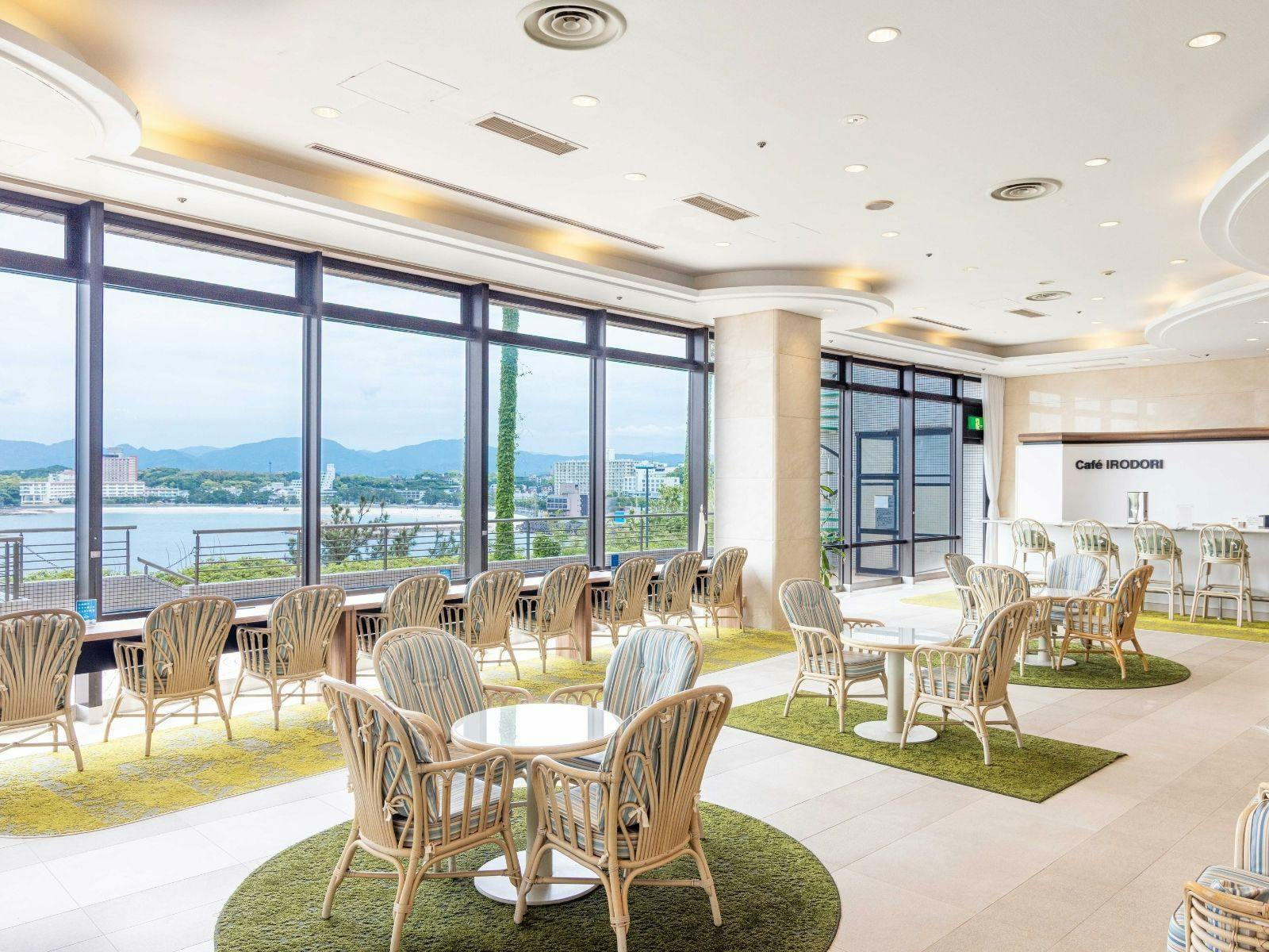 The Grand Resort Elegante Shirahama