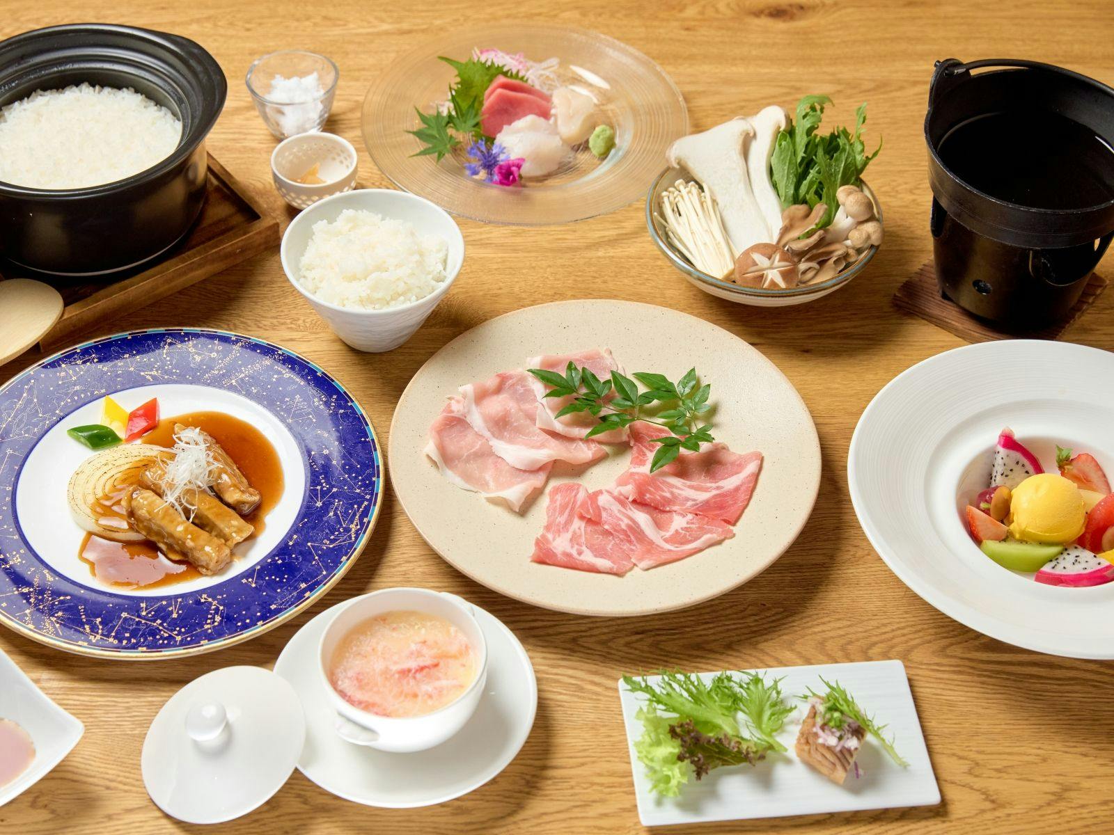 Resort for Enjoying a Sky Full of Stars: Ashibetsu Onsen Starlight Hotel & Ofuro Cafe Seiyukan