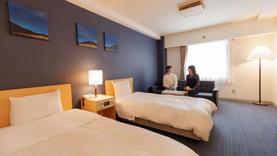 Resort for Enjoying a Sky Full of Stars: Ashibetsu Onsen Starlight Hotel & Ofuro Cafe Seiyukan