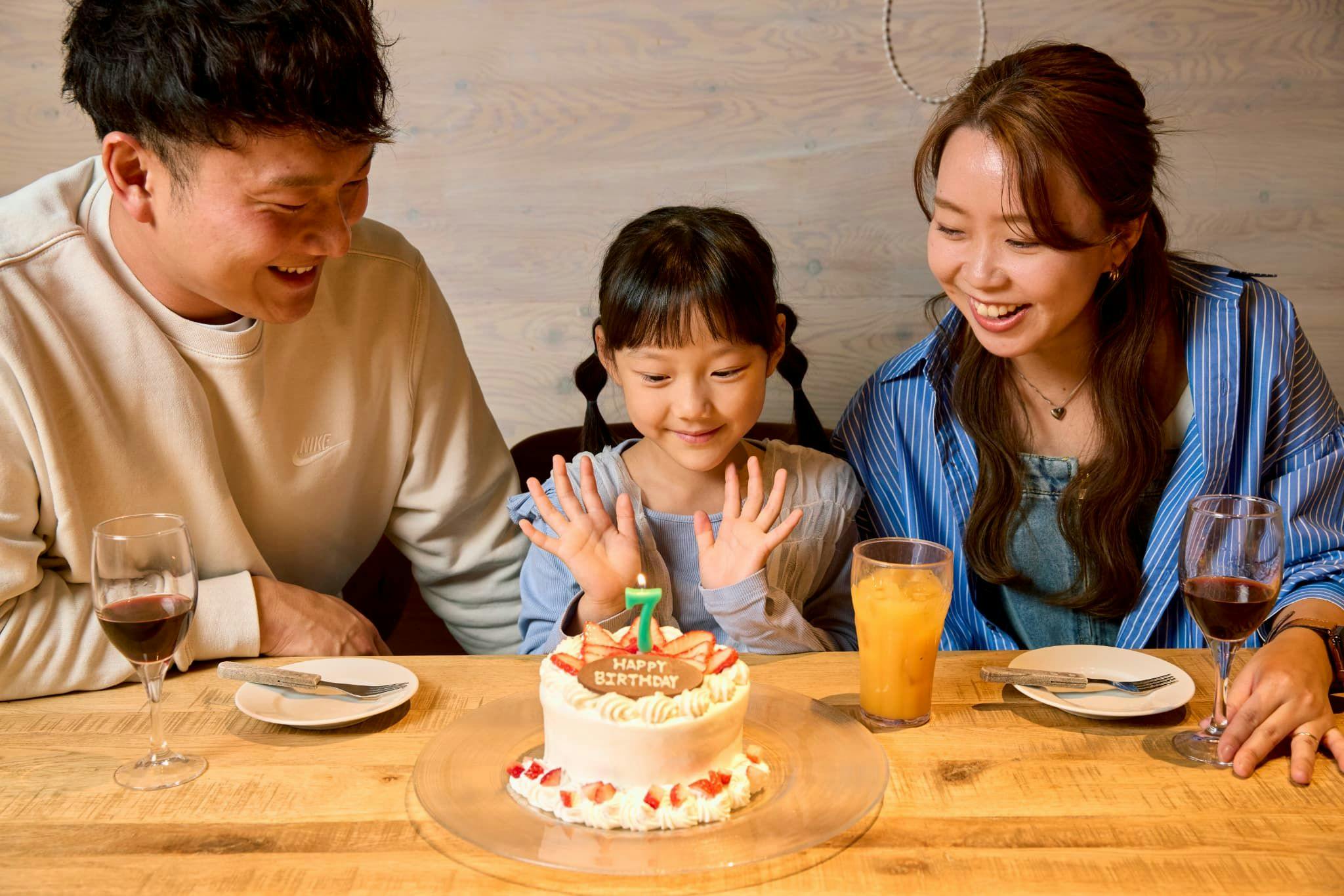 Resort for Enjoying a Sky Full of Stars: Ashibetsu Onsen Starlight Hotel & Ofuro Cafe Seiyukan