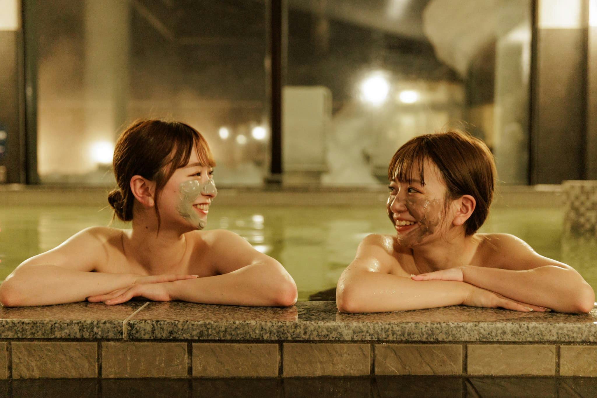 Resort for Enjoying a Sky Full of Stars: Ashibetsu Onsen Starlight Hotel & Ofuro Cafe Seiyukan