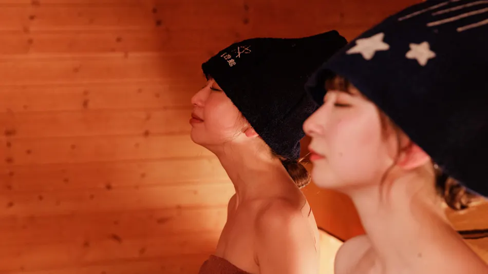 Resort for Enjoying a Sky Full of Stars: Ashibetsu Onsen Starlight Hotel & Ofuro Cafe Seiyukan