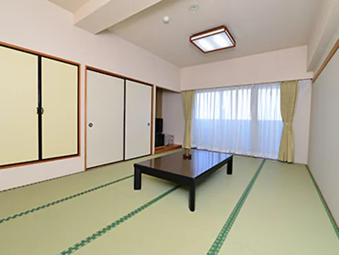 *【ห้องพัก】ห้องสไตล์ญี่ปุ่น 12 เสื่อ พร้อมห้องน้ำและอ่างอาบน้ำ