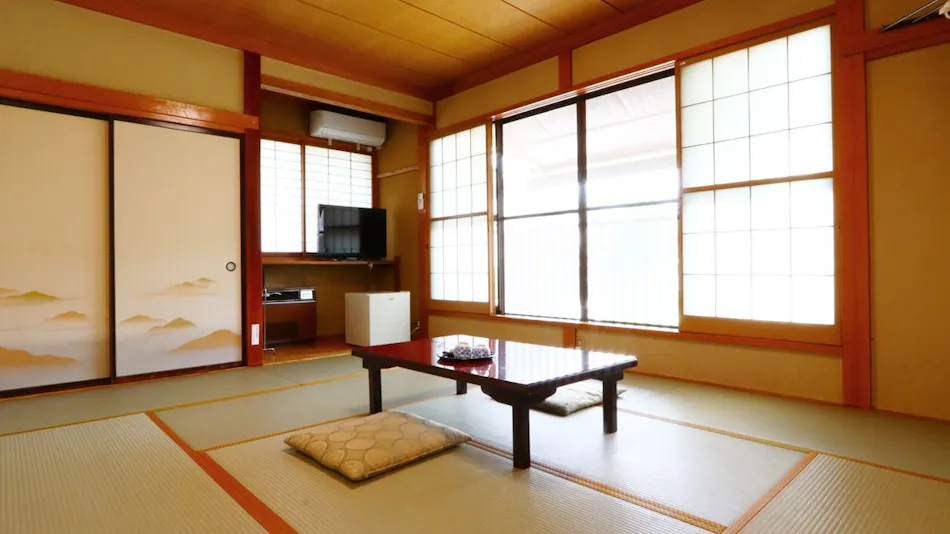 Onsen Minshuku Takano-ya