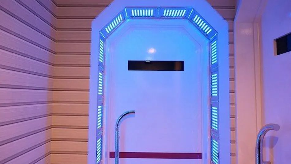 GUEST HOUSE DISCOVERY SHIP