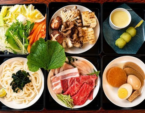 六段重　季節の一例