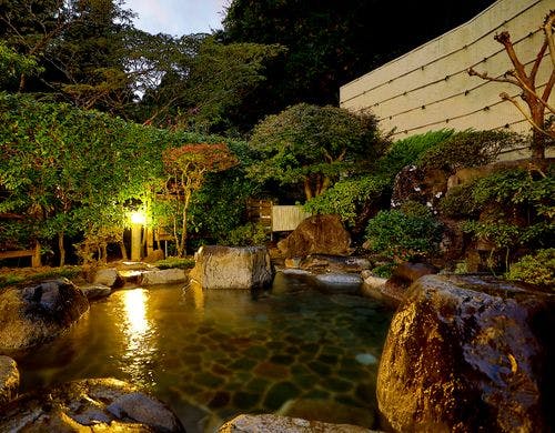 湯の華の湯　露天風呂