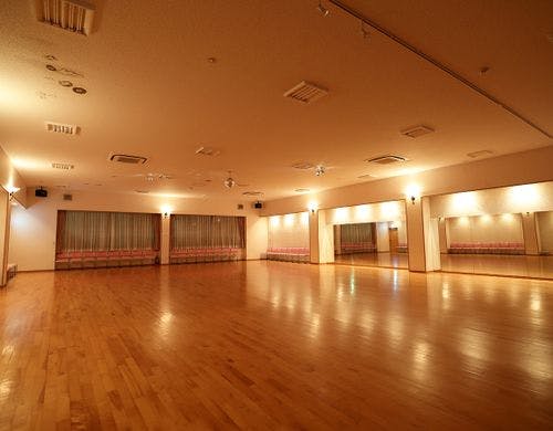 ダンスホール