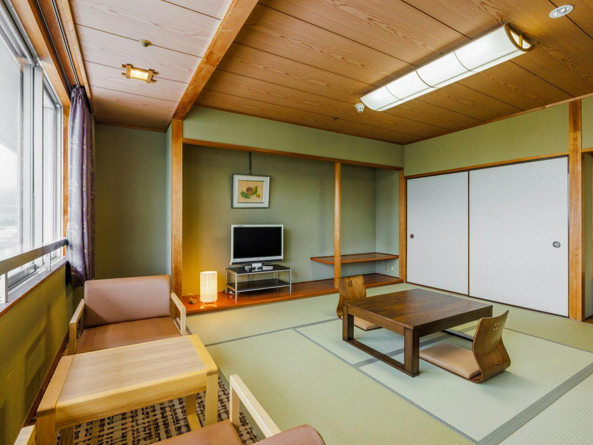 Wan Wan Paradise Nara Ikoma