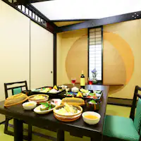 Kamar pribadi (area terangkat)