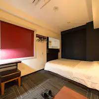 Pencahayaan yang agak redup membantu Anda tidur nyenyak.