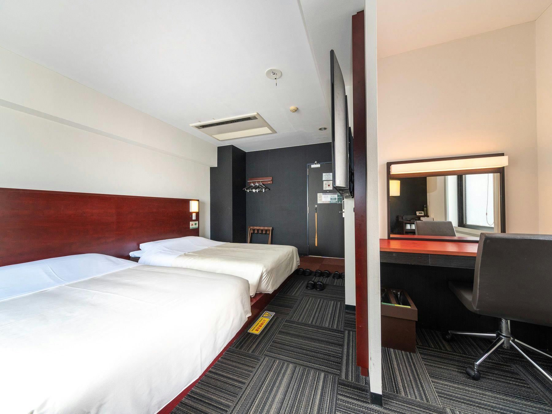 Super Hotel Tokyo Akabane Station East Exit Ichibangai
