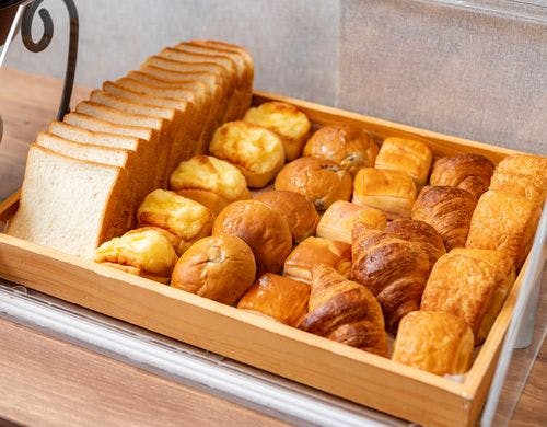 毎日日替わりのパンを提供しております