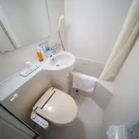 Semua kamar dilengkapi dengan unit kamar mandi.