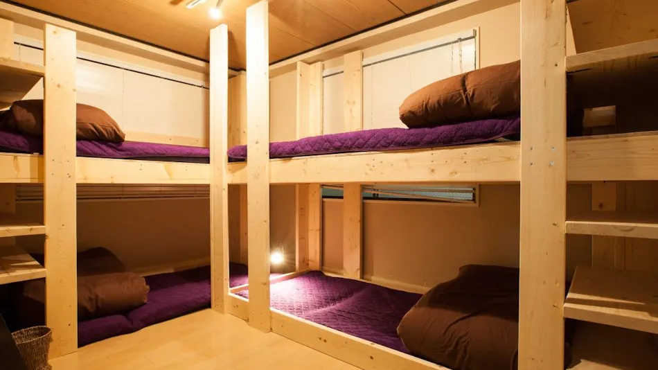 Shinagawa-shuku Guest House & Tours