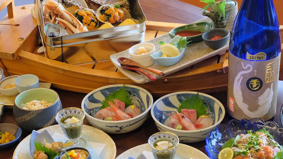 Kaigunkan: The Authentic Home of Taiza Crab - Adults Only Inn