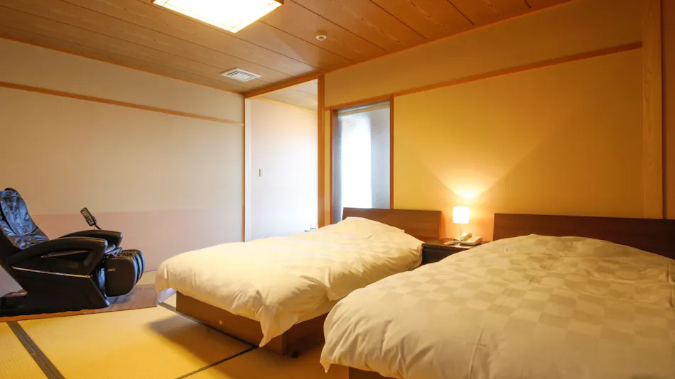 Kaigunkan: The Authentic Home of Taiza Crab - Adults Only Inn