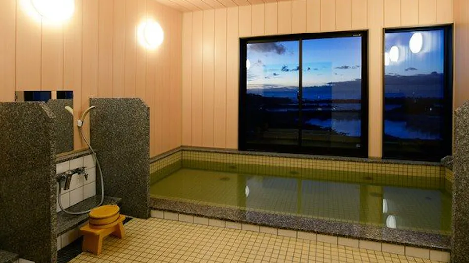 Kaigunkan: The Authentic Home of Taiza Crab - Adults Only Inn