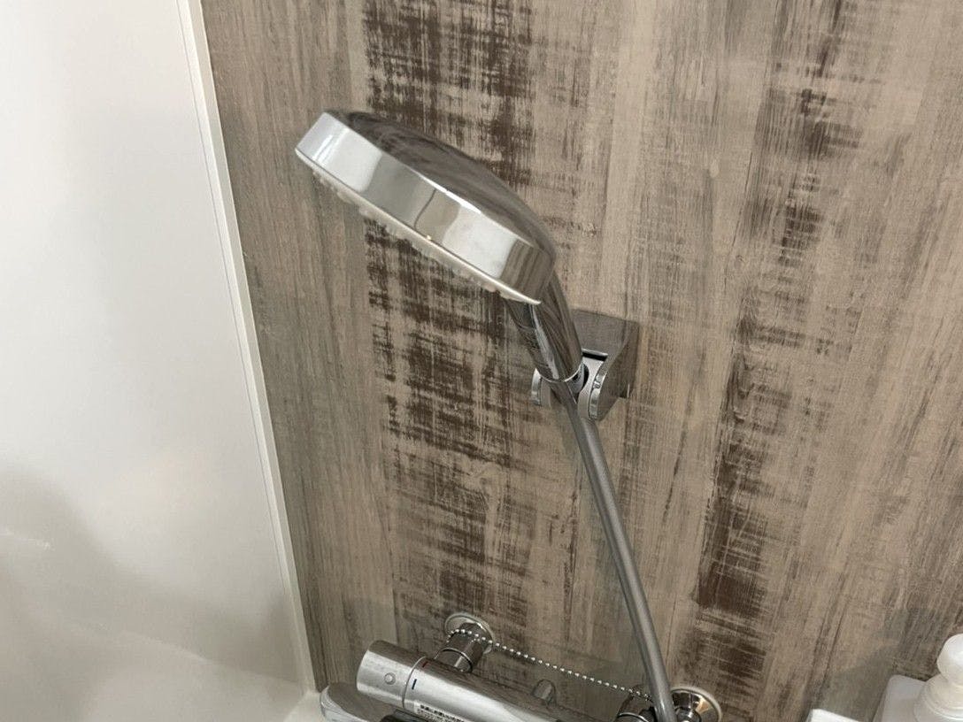 ห้องน้ำยูนิตได้รับการปรับปรุงบางส่วน