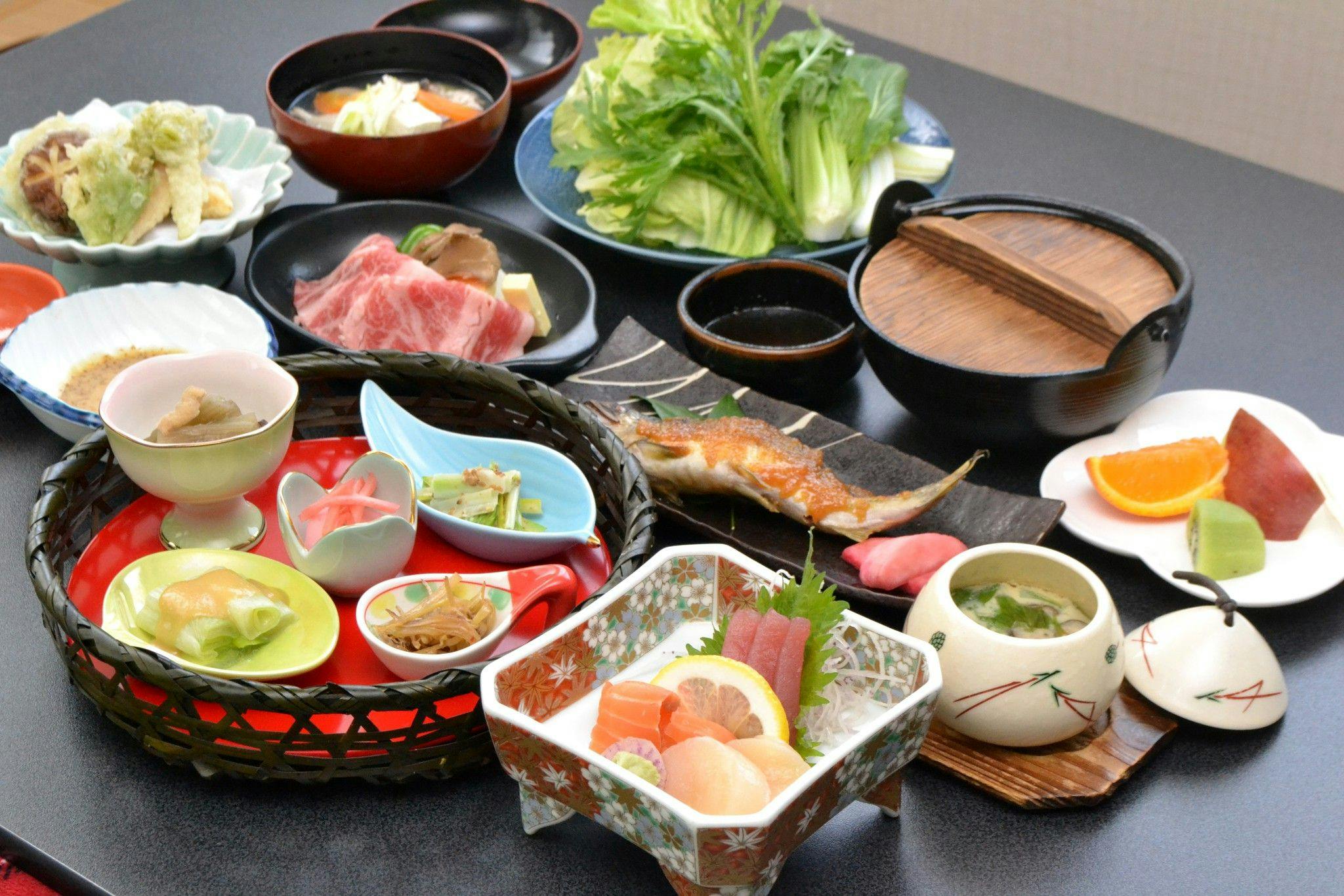 Matsudaya Ryokan: Private Dining and Reserved Bath Accommodation
