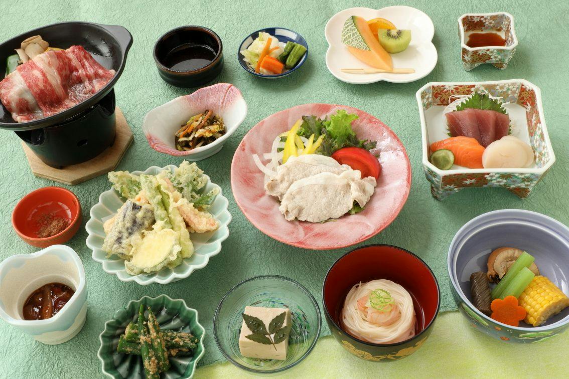 Matsudaya Ryokan: Private Dining and Reserved Bath Accommodation