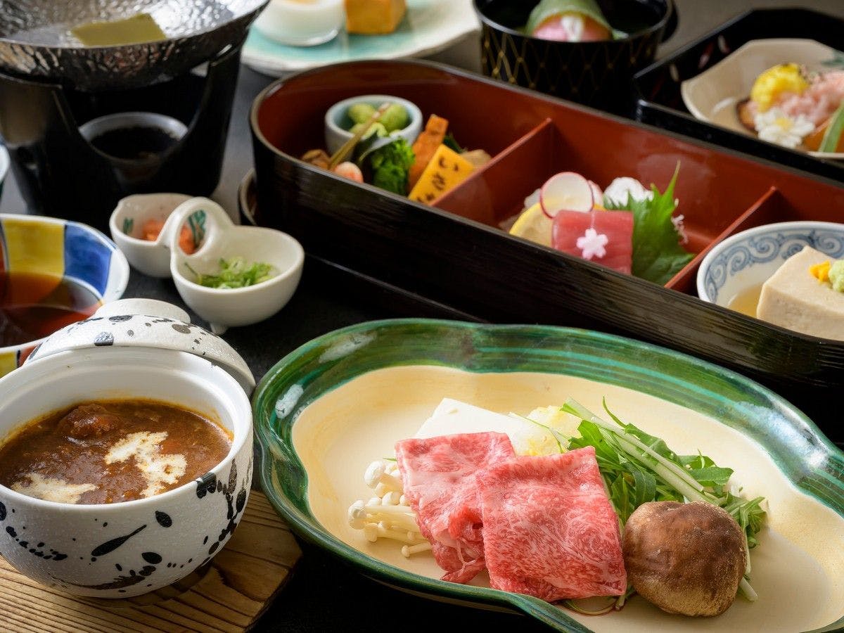 【Lezat dan Porsi Kecil】Hidangan Khas ISAGO "Kobe Gyu no Tamajime"