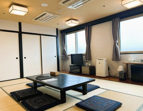 １２畳の和室です。定員６名様
