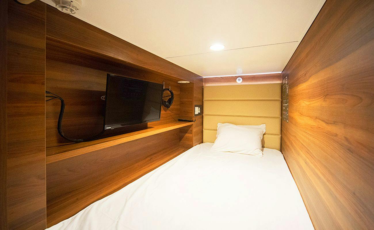Capsule Hotel Daitoyo