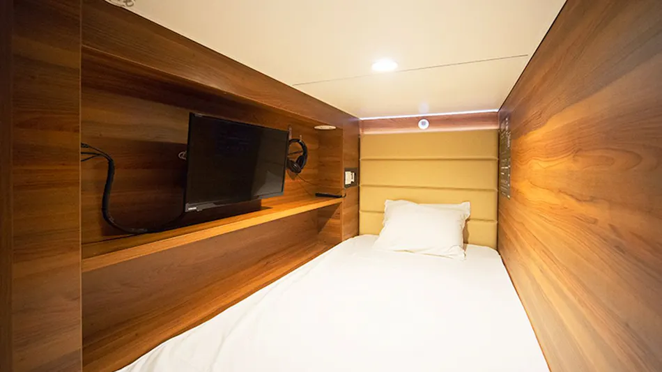 Capsule Hotel Daitoyo