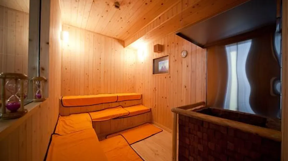 Beppu Onsen Capsule Hotel Gloria