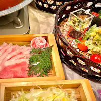 ชุดชาบูหมูต้นหอม