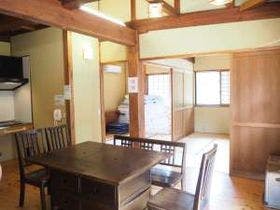 都留戸沢の森　和みの里　和風コテージ　一位の宿