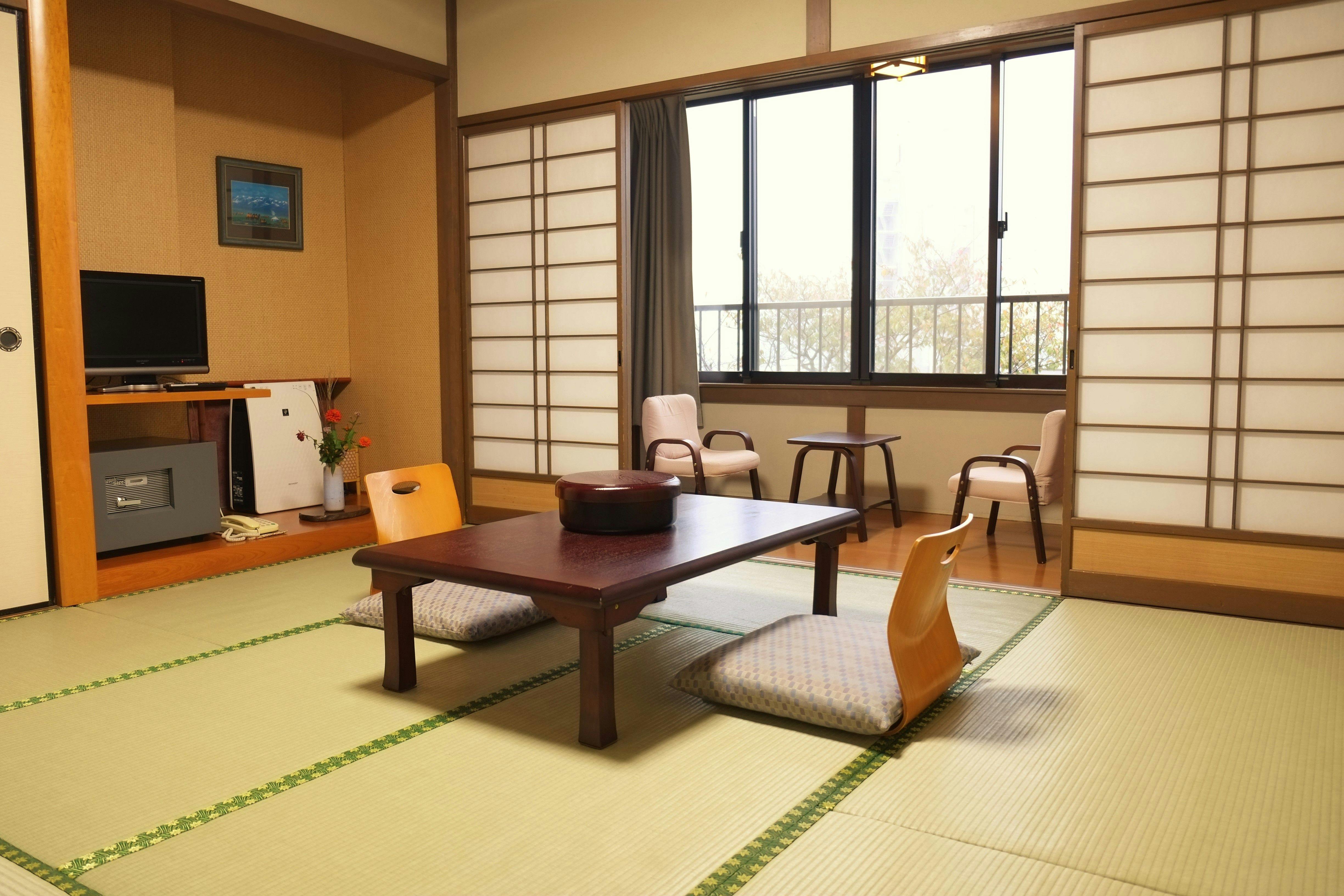 【ห้องสไตล์ญี่ปุ่น 8 เสื่อ】ผ่อนคลายในห้องสไตล์ญี่ปุ่นที่เงียบสงบ