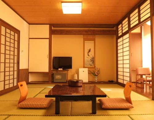 お風呂上りは畳でごろごろ
