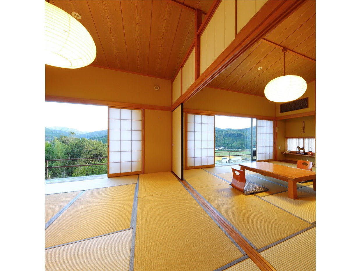 Tenjuku no Mori Keigetsu