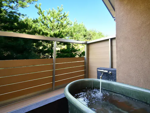 Main building room with open-air bath