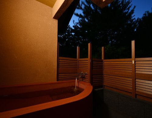 本館露天風呂付き客室