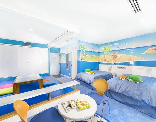 客室から眺める夕日