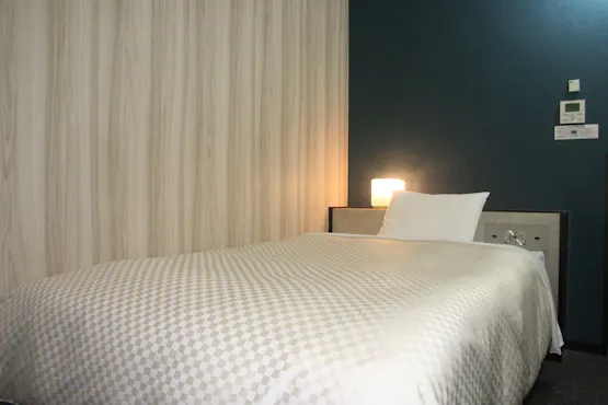 Kamar Single